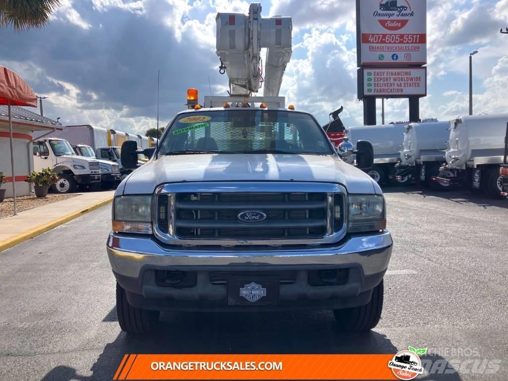 Ford F 550 SD Auto korpe
