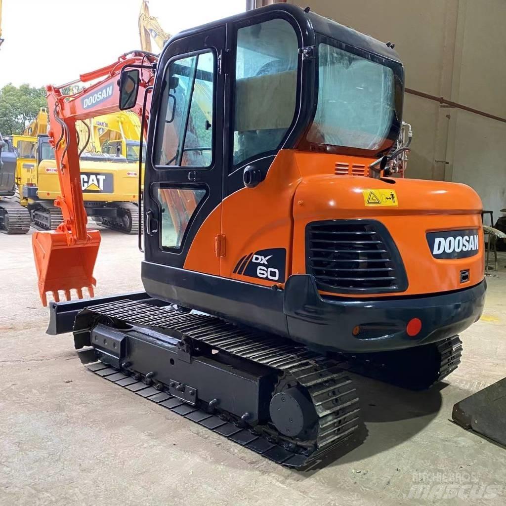 Doosan DX 60-9 C Bageri guseničari