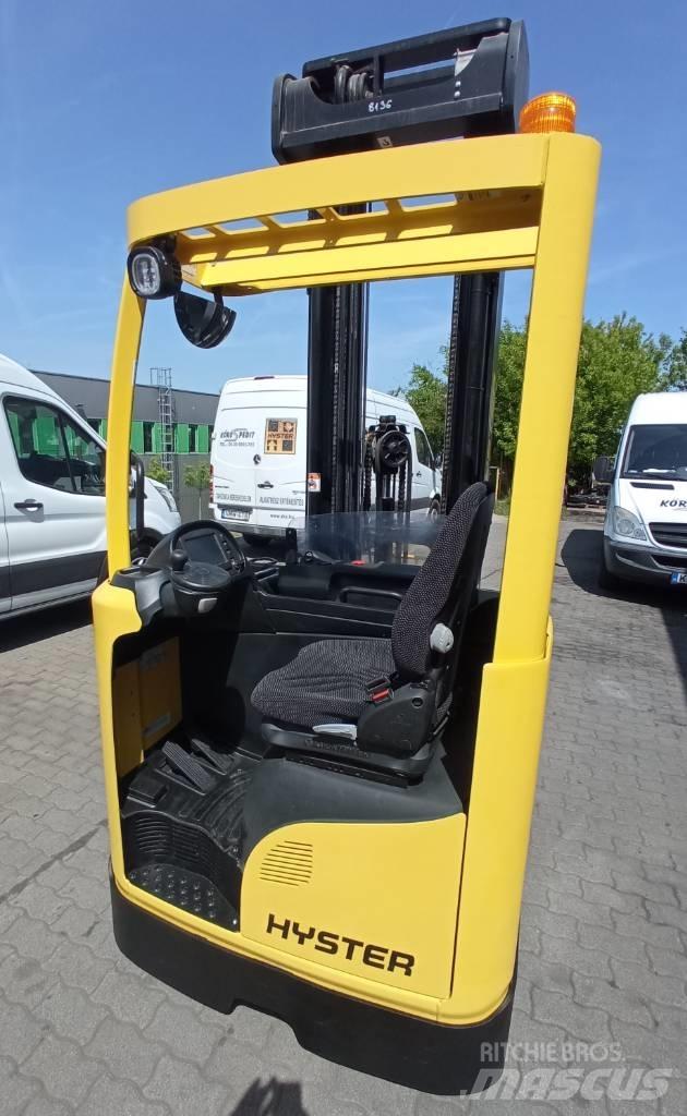 Hyster R 1.4 Viljuškari sa pomičnim stupom