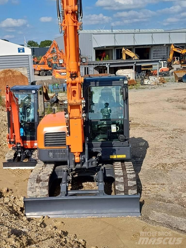 Doosan DX 85 R-3 Midi bageri 7t – 12t