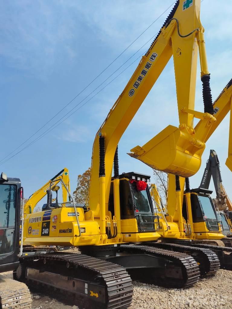 Komatsu PC 240 Bageri guseničari