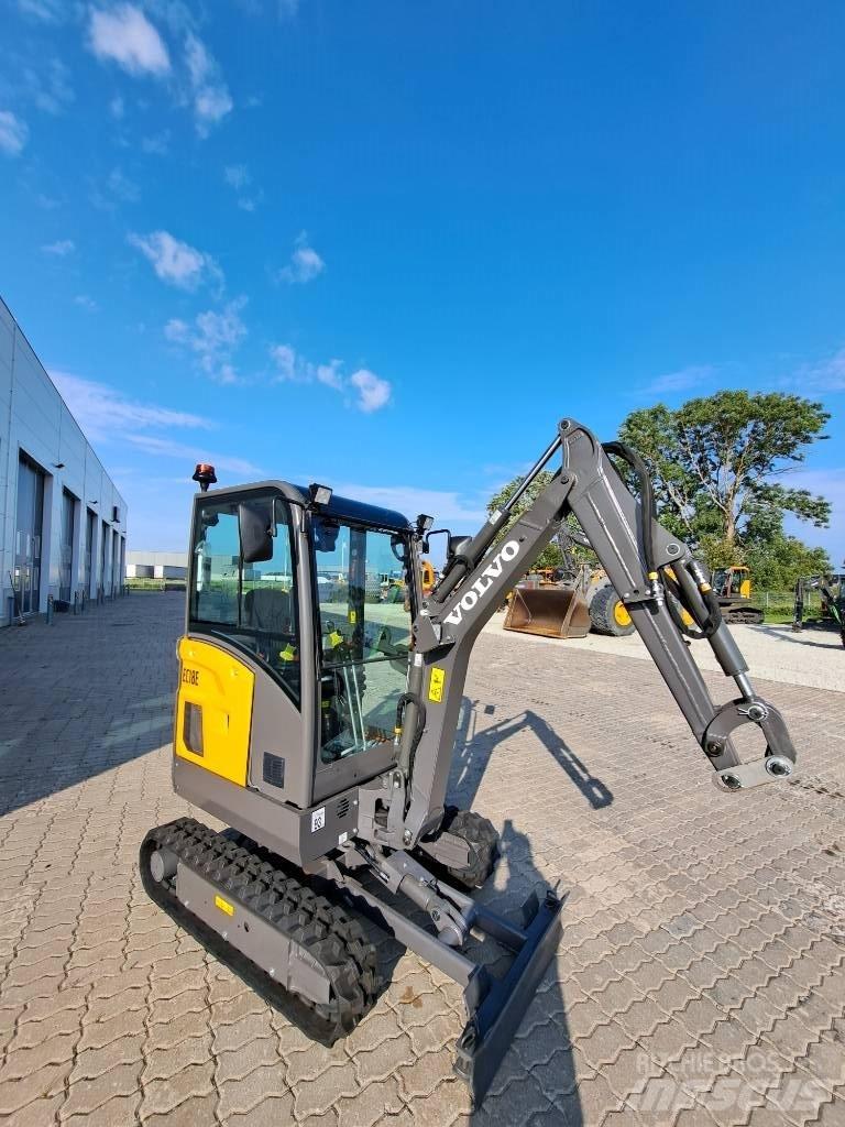 Volvo EC 18 E Mini bageri < 7t