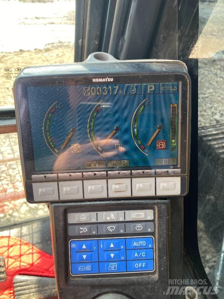 Komatsu PC 200-8 Bageri guseničari