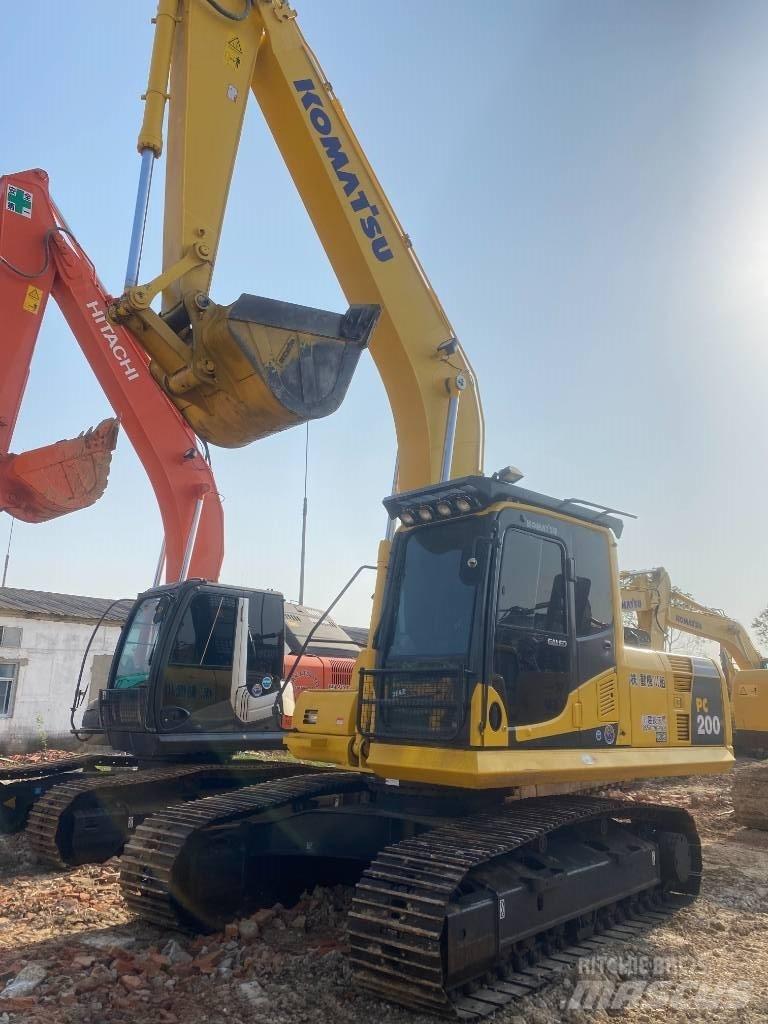 Komatsu PC 200-8 Bageri guseničari