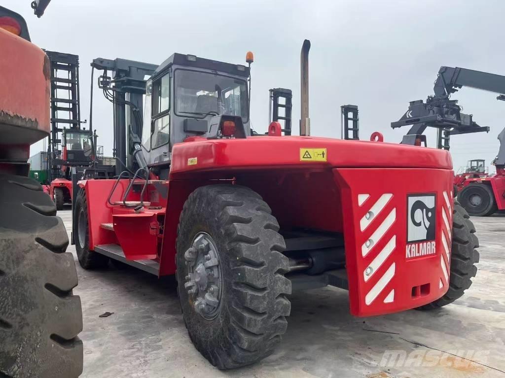 Kalmar DCF 300-12 Dizelski viljuškari