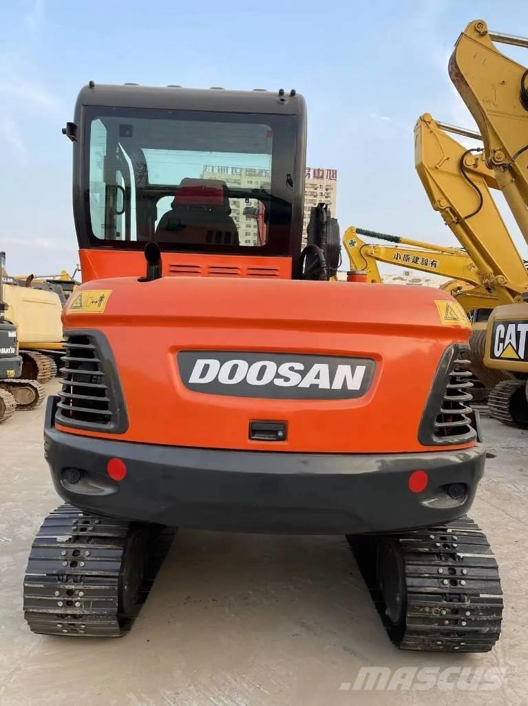 Doosan DX60-9C Mini bageri < 7t