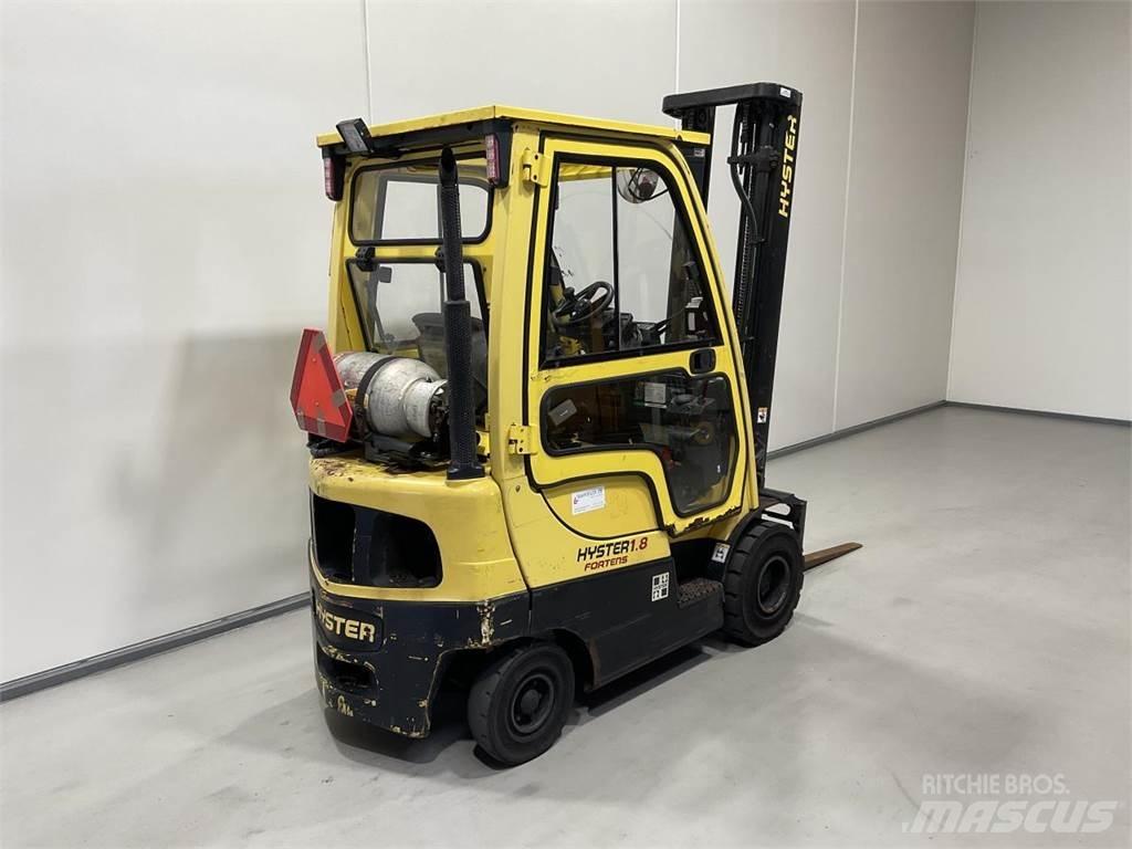 Hyster 1.8FT Plinski viljuškari