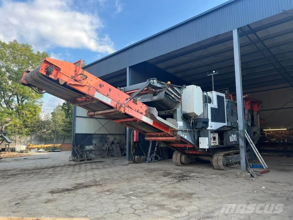 Sandvik QJ 241 Mobilne drobilice