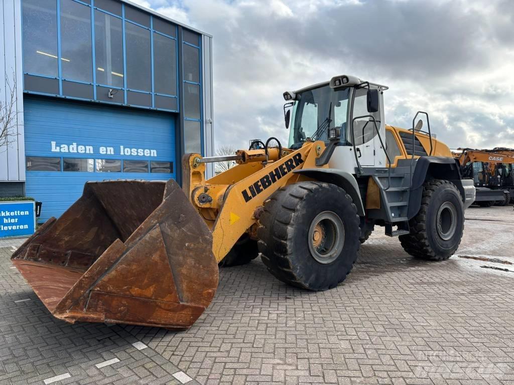 Liebherr L 566 Utovarivači na točkove