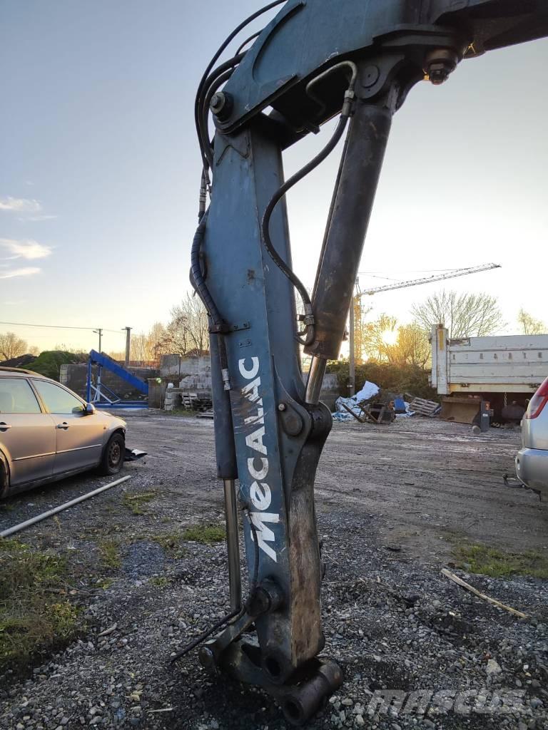 Mecalac 714MW Bageri točkaši