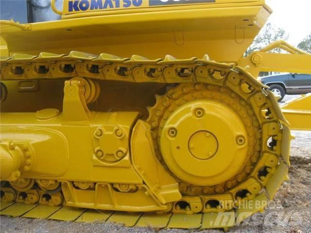 Komatsu D 65 EX Buldožeri guseničari