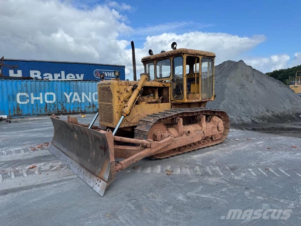 CAT D 6 C Buldožeri guseničari