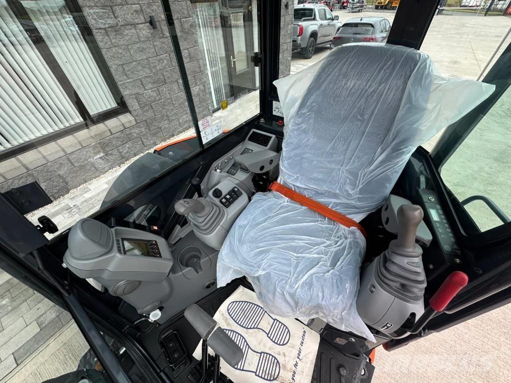 Hitachi ZX 33 U-6CLR Mini bageri < 7t