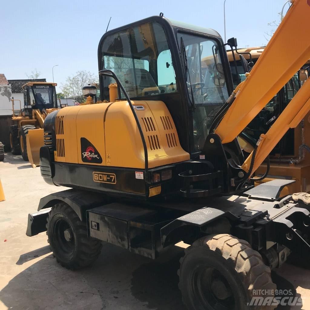 Hyundai 60 W Bageri točkaši