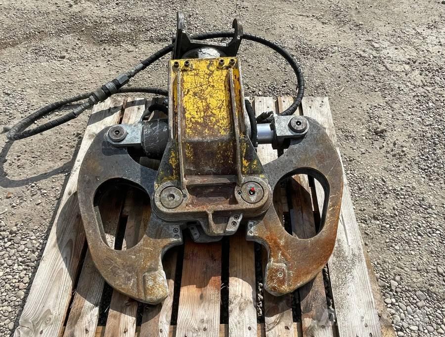 Darda CC 320 Bageri za rušenje