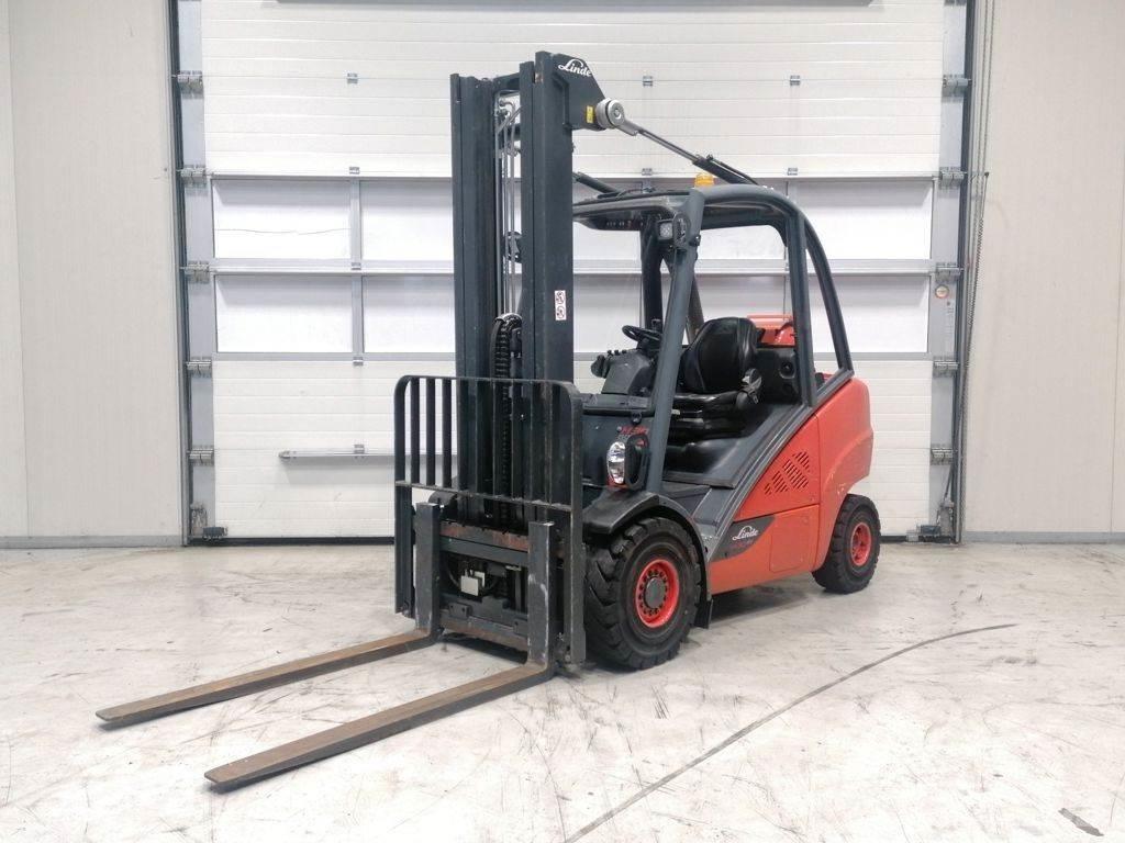 Linde H30T-02 Plinski viljuškari