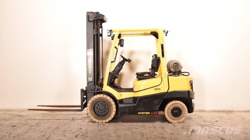Hyster H2.5A6-L Plinski viljuškari