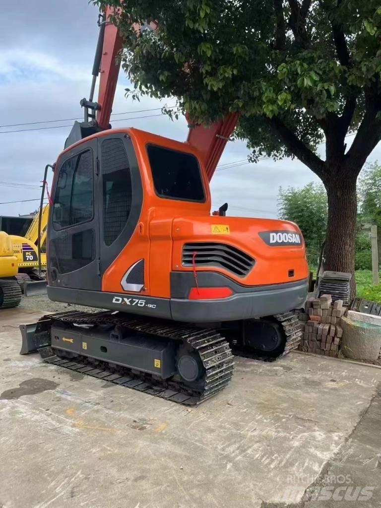 Doosan DX75 Mini bageri < 7t