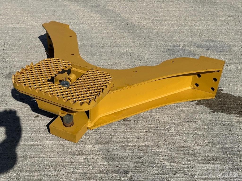 CAT D6N Drawbar Ostale komponente za građevinarstvo