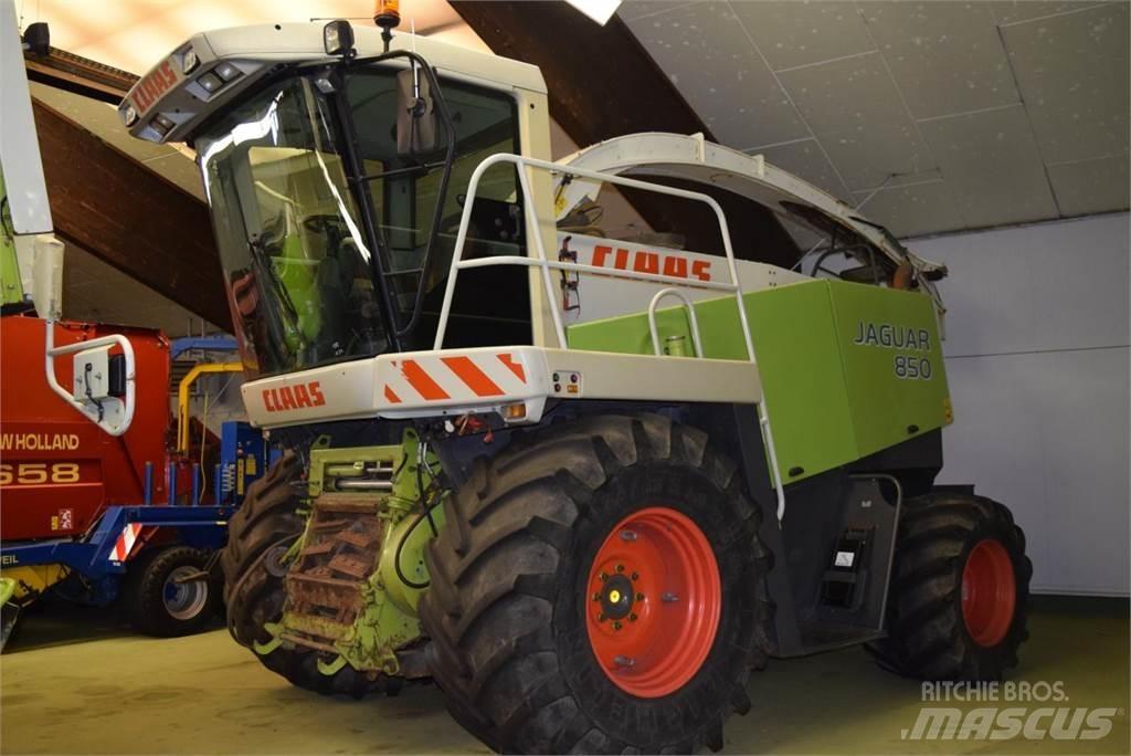 CLAAS Jaguar 850 Mašine za stočnu hranu sa sopstvenim pogonom