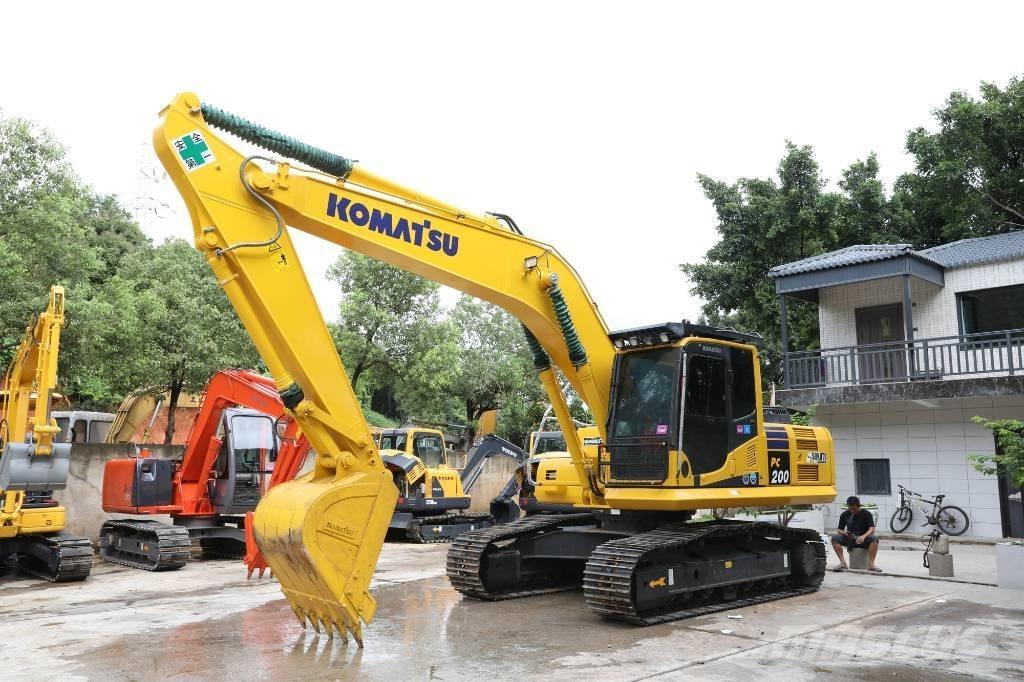 Komatsu PC 200-8 Mini bageri < 7t