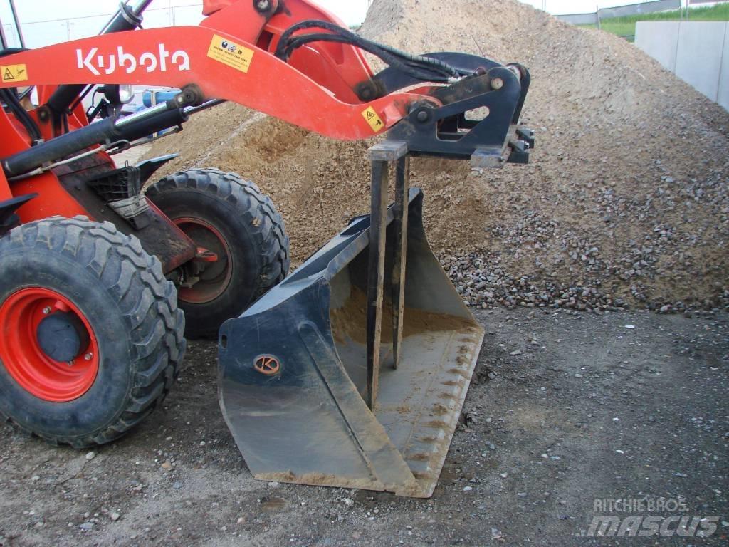 Kubota R 082 Utovarivači na točkove