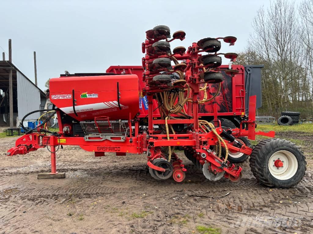 Gaspardo Gigante Sejačice