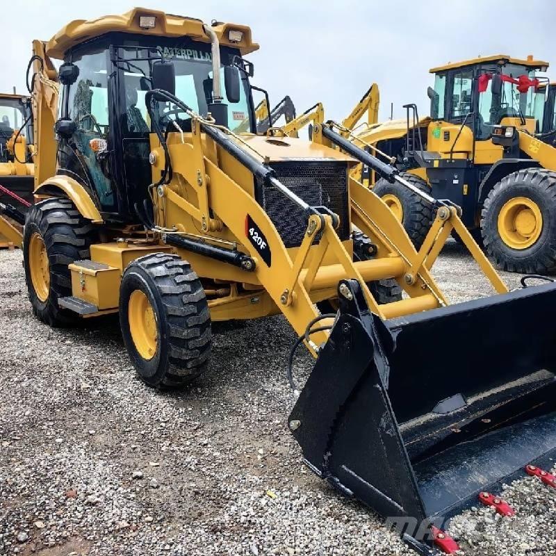 CAT 420 F Rovokopači