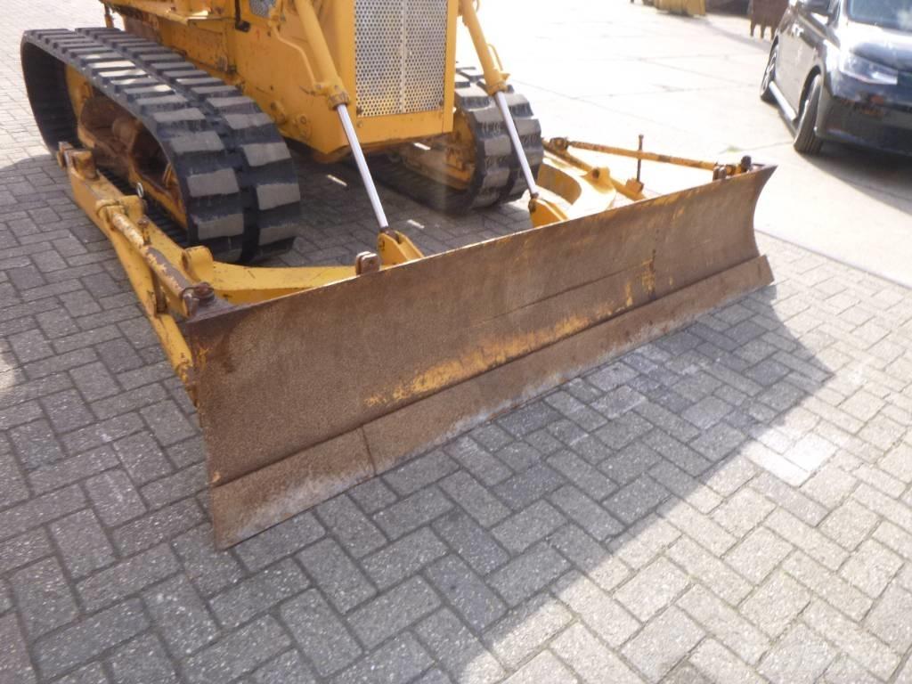 Mitsubishi BD2 F Buldožeri guseničari