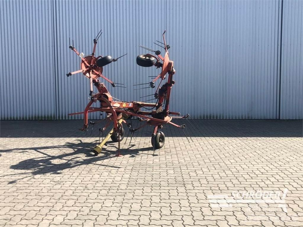 Kuhn GF 5000 MHA Okretači i sakupljači sena