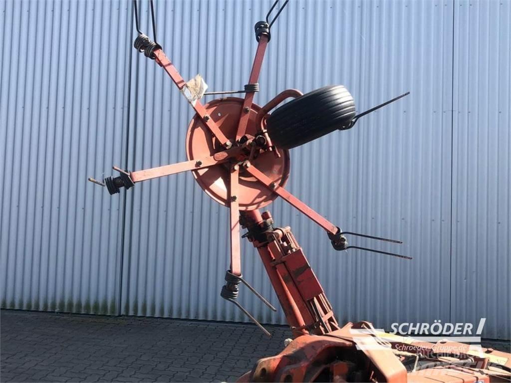 Kuhn GF 5000 MHA Okretači i sakupljači sena