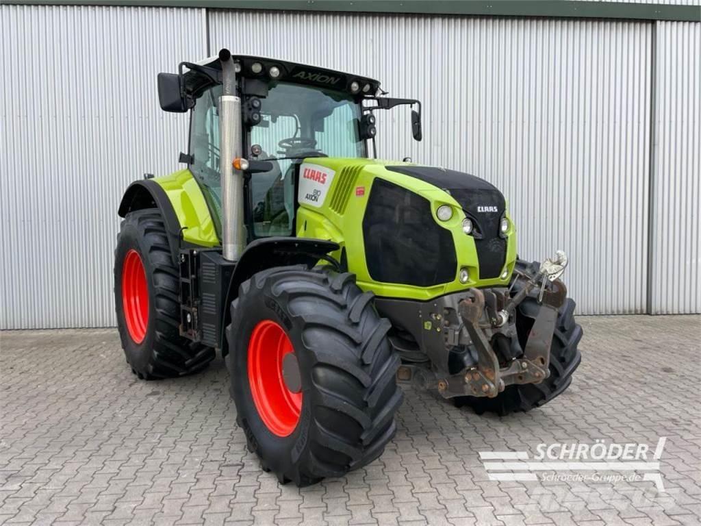 CLAAS AXION 810 Traktori