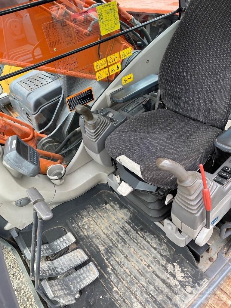 Hitachi ZX350 Bageri guseničari