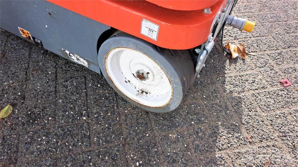 SkyJack SJ16 Ostali kranovi i platforme