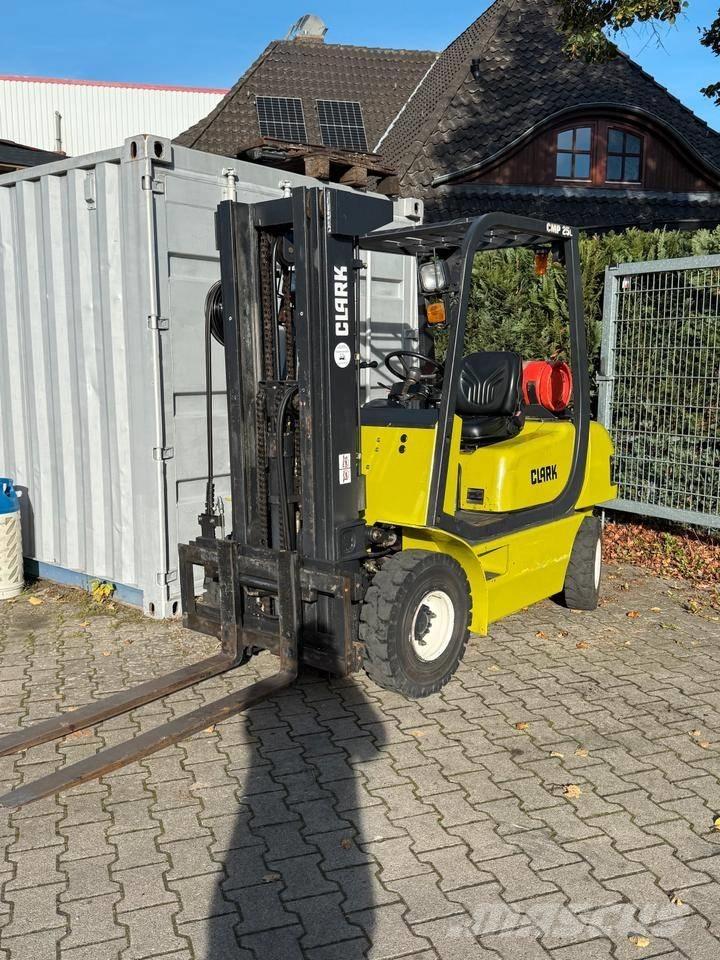 Clark CMP 25 L Plinski viljuškari