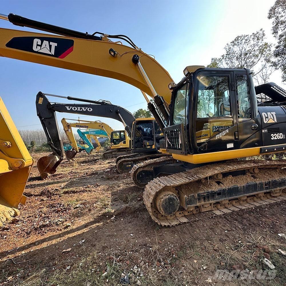 CAT 326D Bageri guseničari
