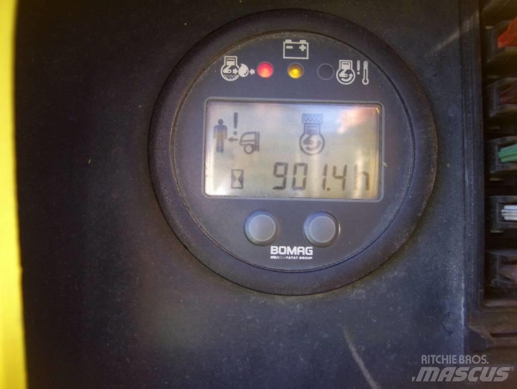 Bomag BMP 8500 Nabijači zemlje