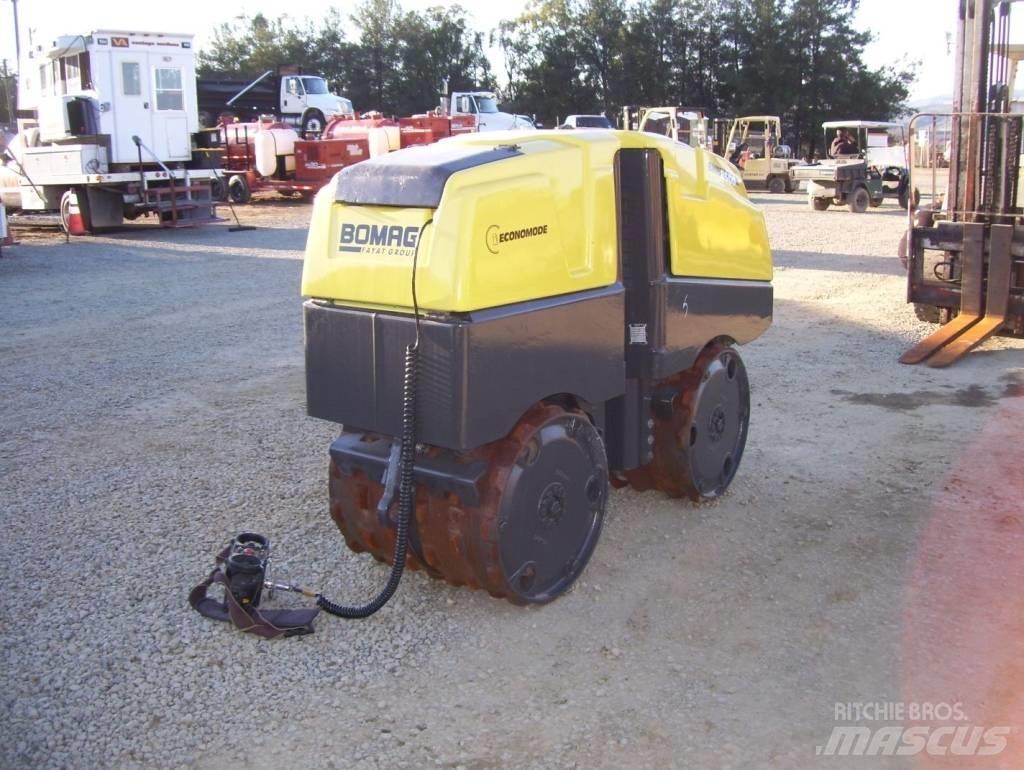 Bomag BMP 8500 Nabijači zemlje