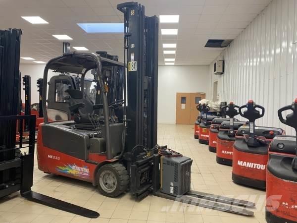 Manitou ME320 Vanterenski viljuškar