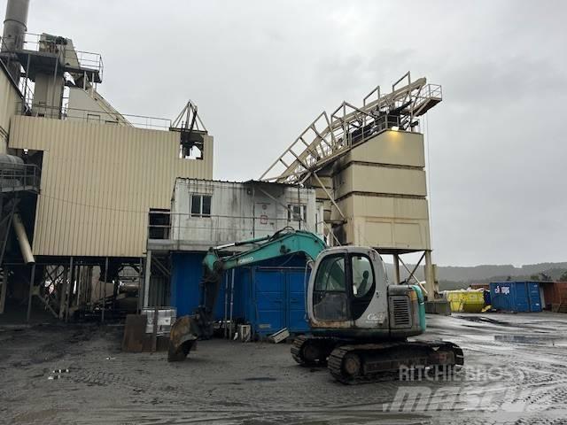 Ermont Magnum 220 Asfaltne baze