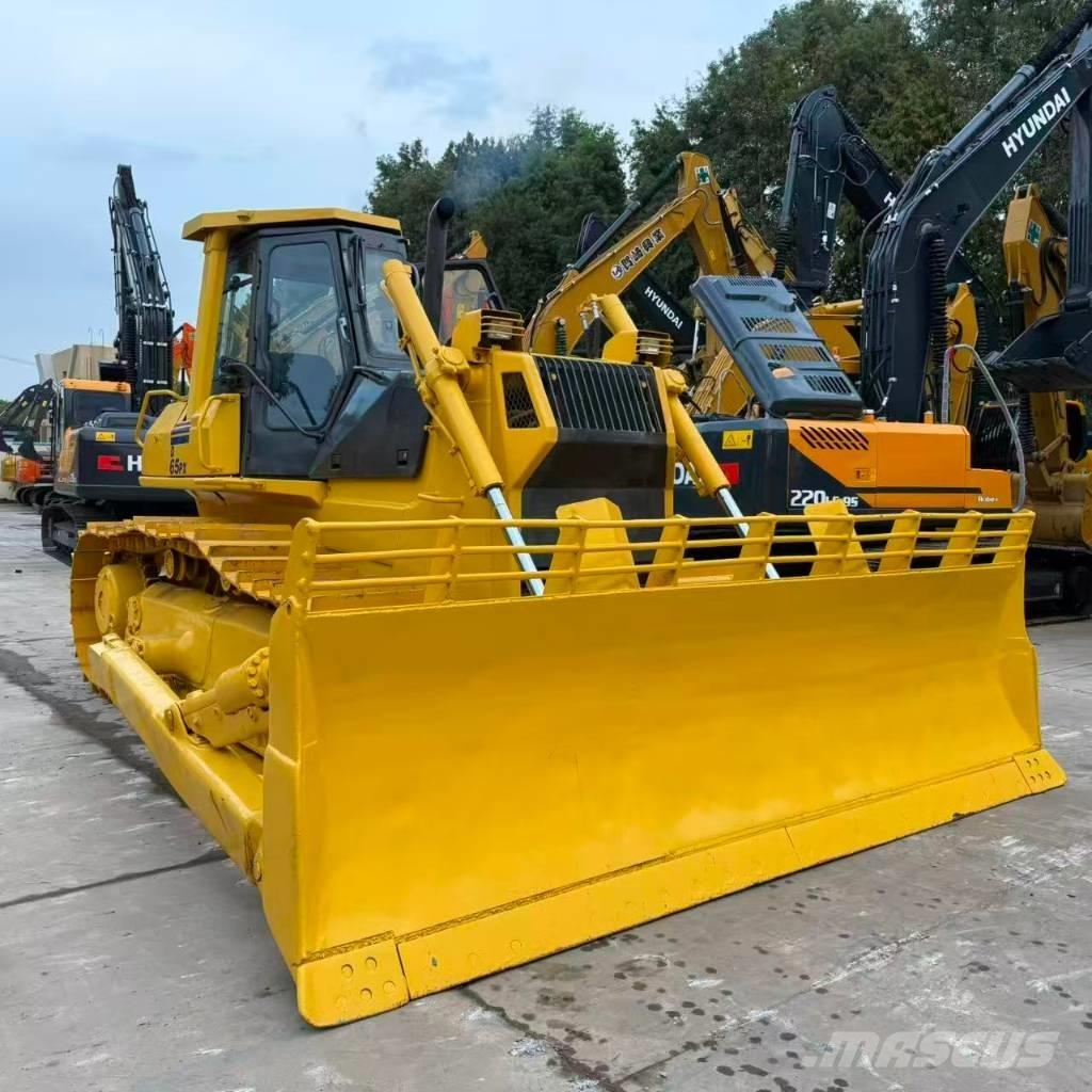Komatsu D65PX-12E Buldožeri guseničari