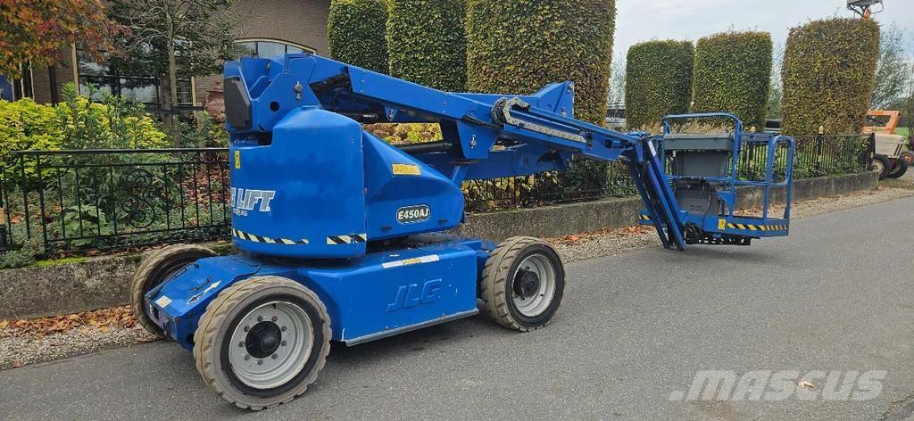 JLG E450aj Zglobne podizne platforme