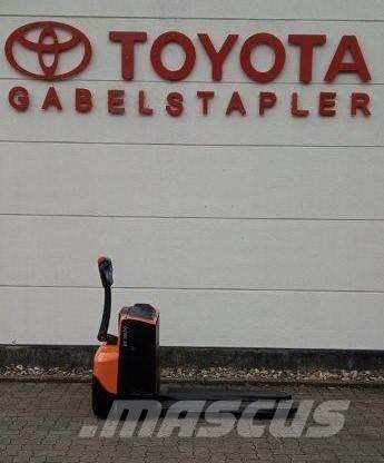 Toyota LWE 200 Nisko podizni električni viljuškar