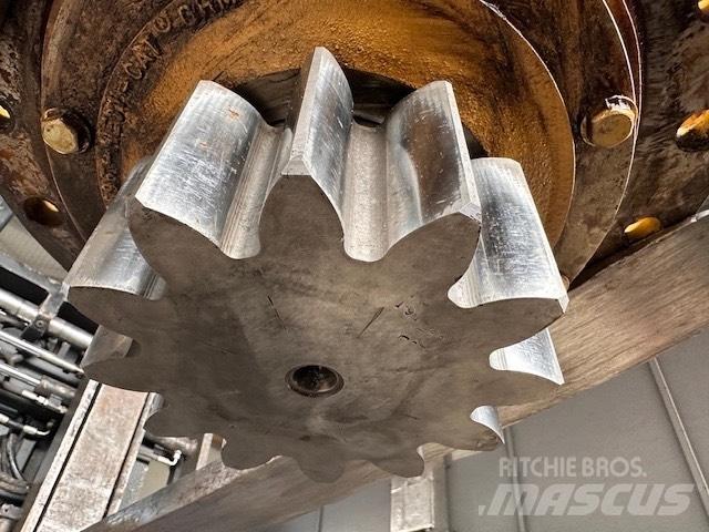 CAT 325 C Swing gear Transmisija