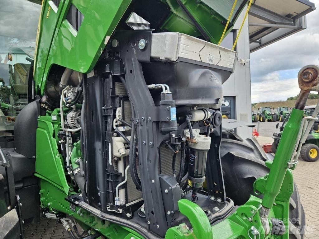 John Deere 6R195 Traktori