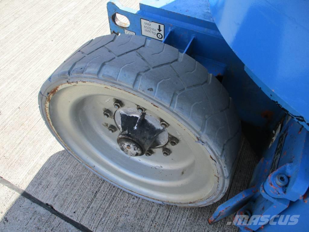 JLG E 300 AJP (180) Teleskopske podizne platforme