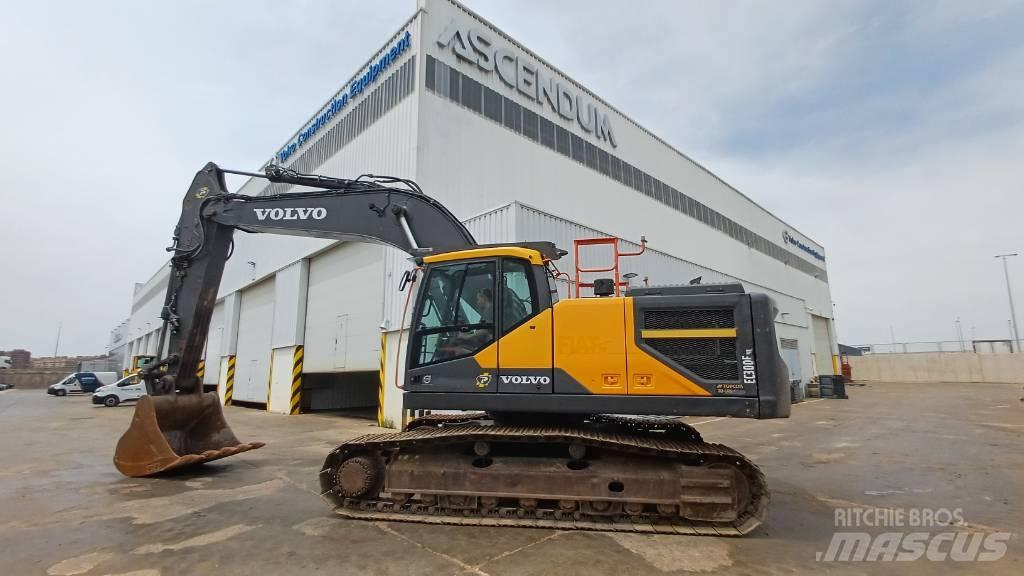 Volvo EC300ENL Bageri guseničari