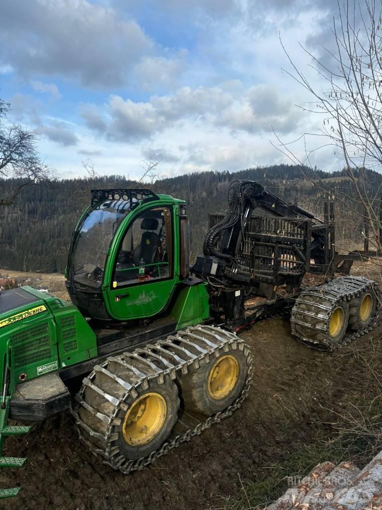 John Deere 1110 E Forvarderi