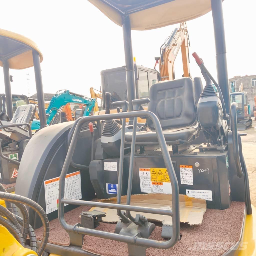 Komatsu PC30MR Mini bageri < 7t