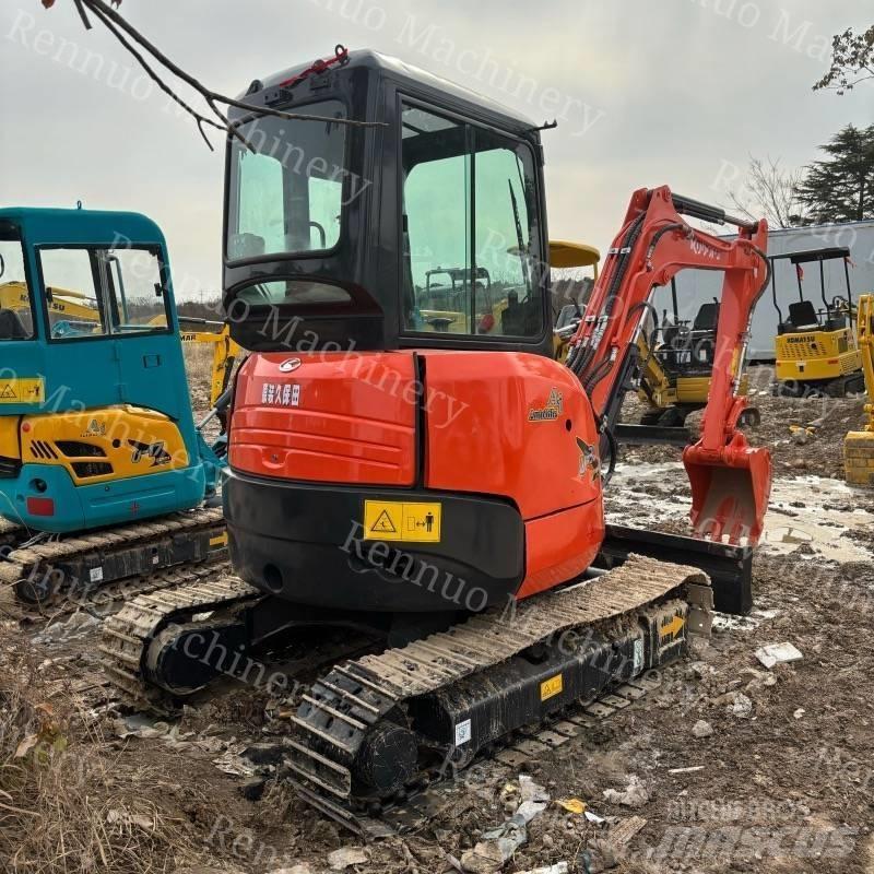 Kubota U 30 Mini bageri < 7t